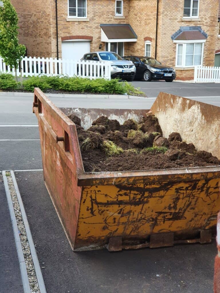 Disposing of large amount of soil via a skip