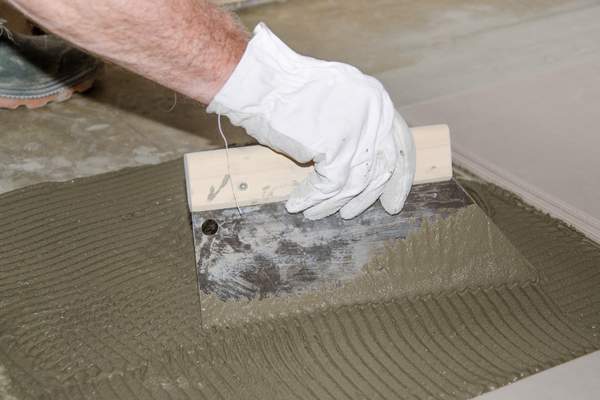 How Much Tile Adhesive is Required Per Square Foot